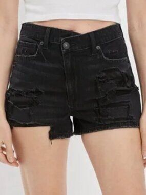 American Eagle High-Rise Denim Mom Shorts NWOT